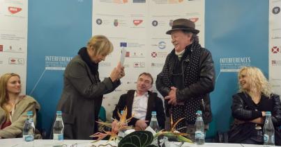 Interferenciák – Helmut Stürmer, a színházi installáció és a Vlad Mugur-díj