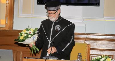 Profesor honoris causa címet adományoztak Peter Gross professzornak