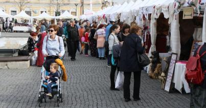 Őszi termésvásár a Főtéren