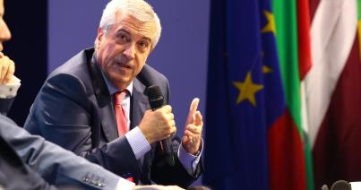 Tăriceanu: Timmermansnak le kellett volna mondania bizottsági tisztségéről a kampány idejére