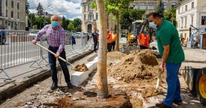 Boc csak szörfözik a szavak habján – véli egy civil aktivista