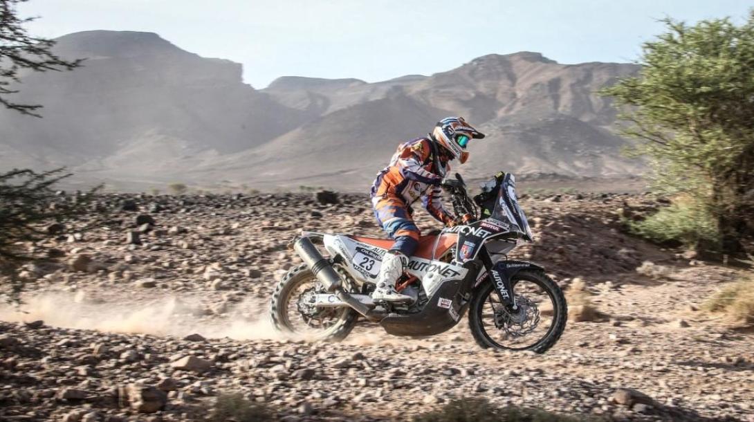 Dakar 2017: Peterhansel az élre állt