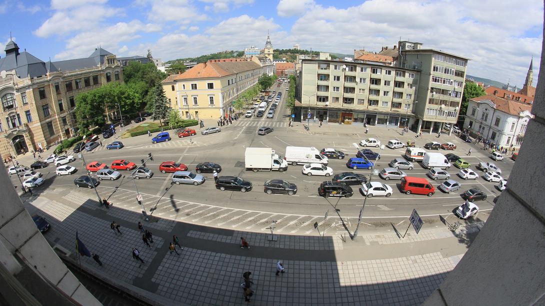 Évekbe telik még a Béke  (Szent György) tér felújítása