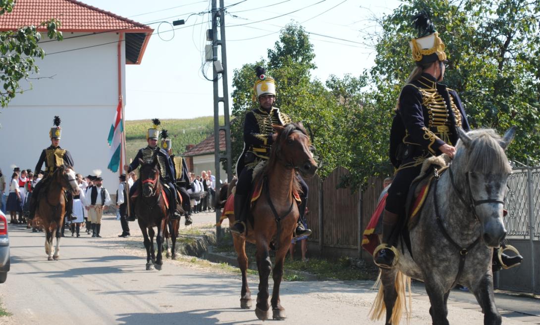 Őrségváltás a 10. Magyarlapádi falunapokon