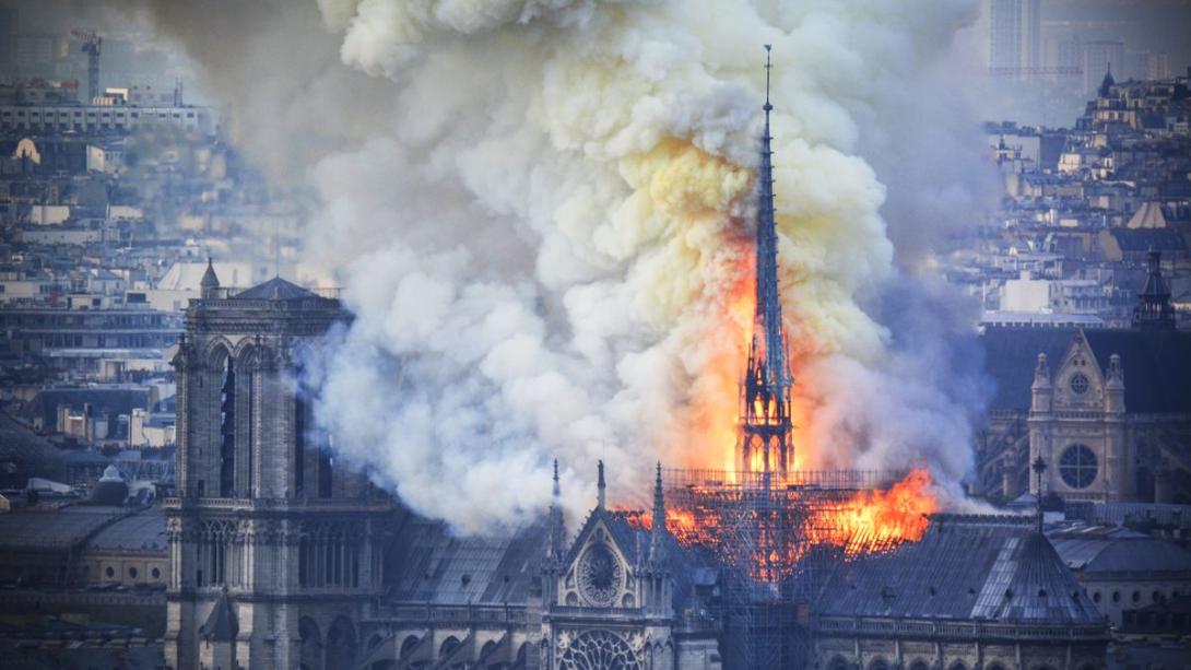 Huszonegyezer eurót ajánl fel a Kolozs megyei tanács a Notre-Dame újjáépítésére (FRISSÍTVE Vákár István nyilatkozatával)