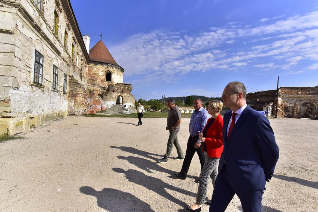 Kreatívan, korszerűen tervezik  a Bánffy-kastély jövőjét