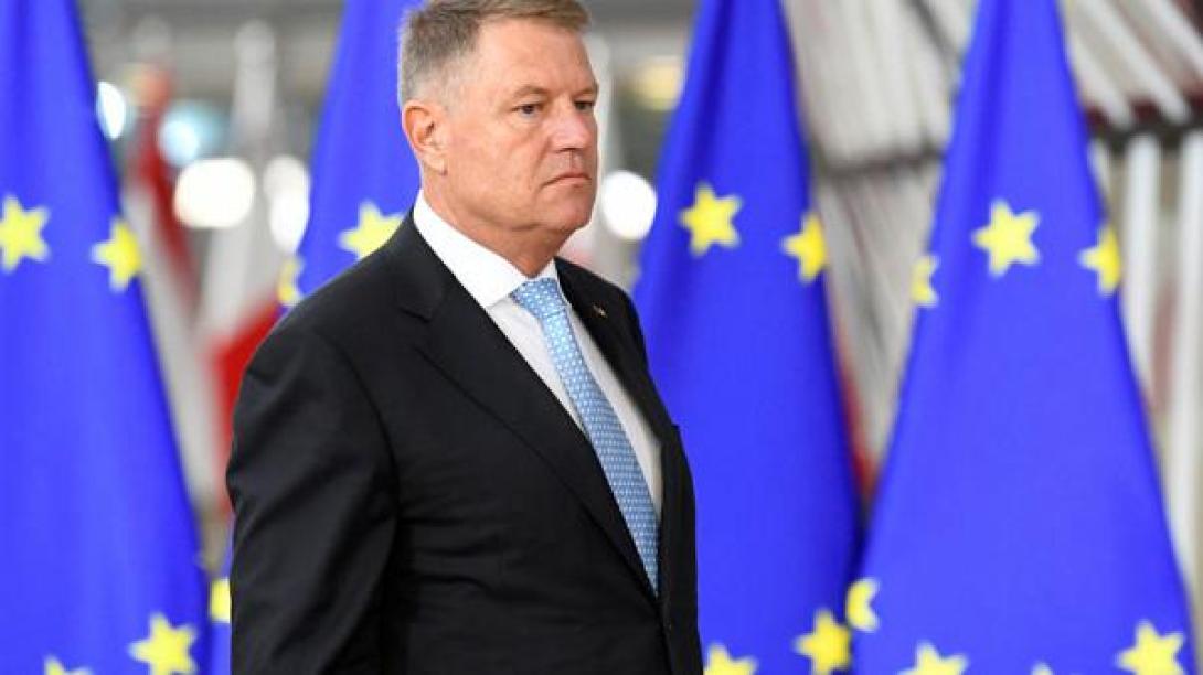 A miniszterekkel egyeztet Iohannis