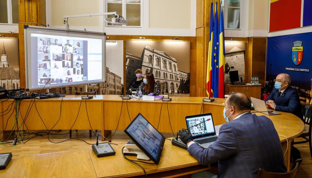 Közvitákon térképezik fel a járvány következményeit