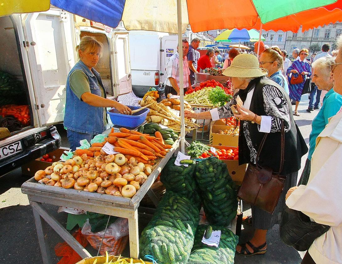 Boc: a helyi vállalkozókat, termelőket kell támogatnunk