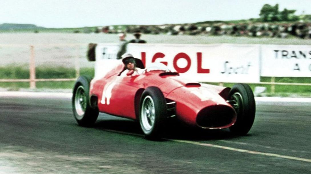 Juan Manuel Fangio, a Forma–1 legendája 25 éve halt meg