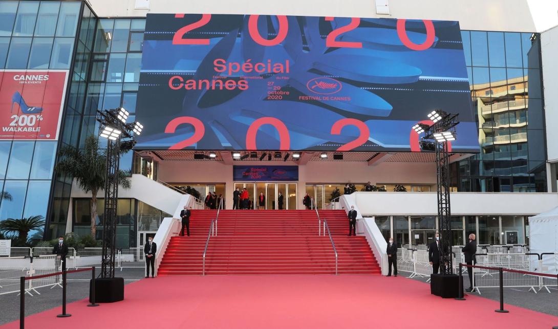 Júliusra halasztották a cannes-i fesztivált