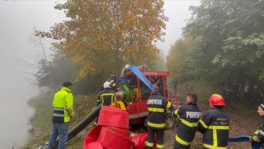 Visszatérhetnek otthonukba a verespatakiak, csökkent a Tăul Mare tó vízszintje