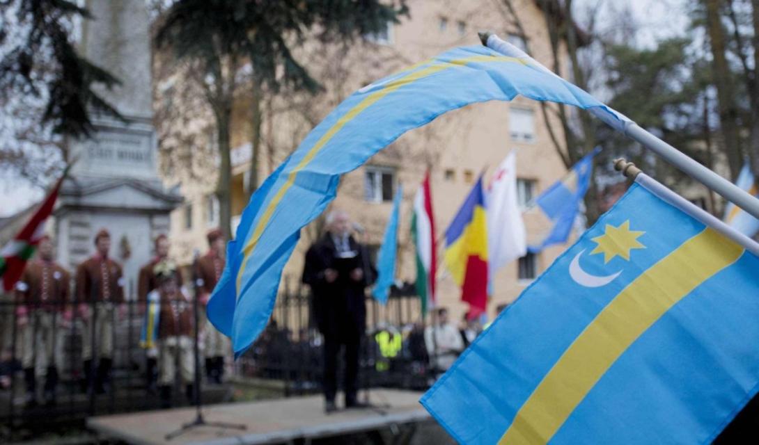 Tánczos: megvédjük a székely zászlót,  Székelyföld volt, van és lesz